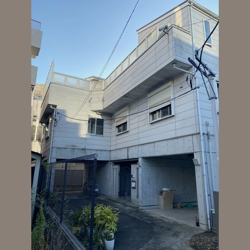 建て替え前の建物